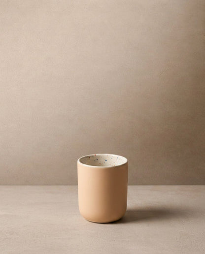 Breeze Party In Espresso Cup / Egg Cup