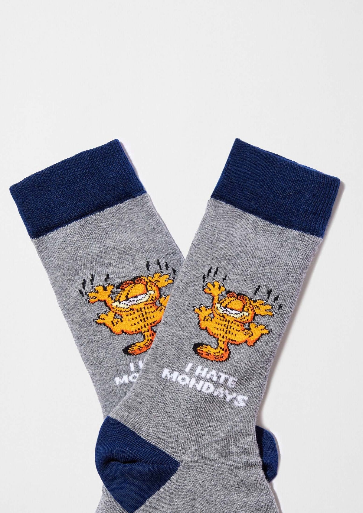 Chaussettes BeGarfield Hate Mondays Gris