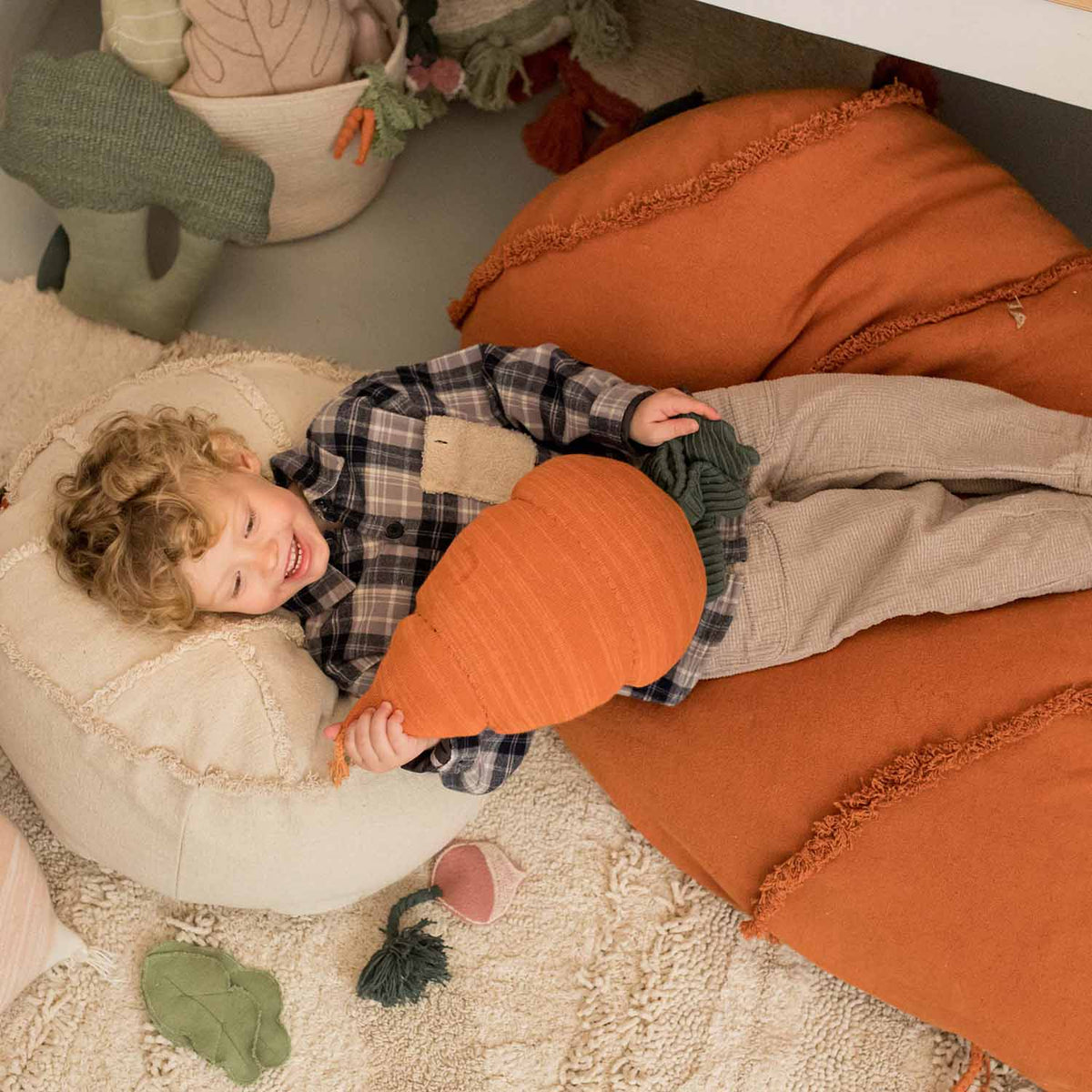 Pouf Cathy la Carotte – Oli&Carol x Lorena Canals
