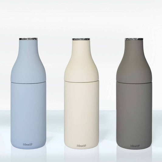 Moulin à épices «Milk Bottle», hêtre laqué bleu azur mat