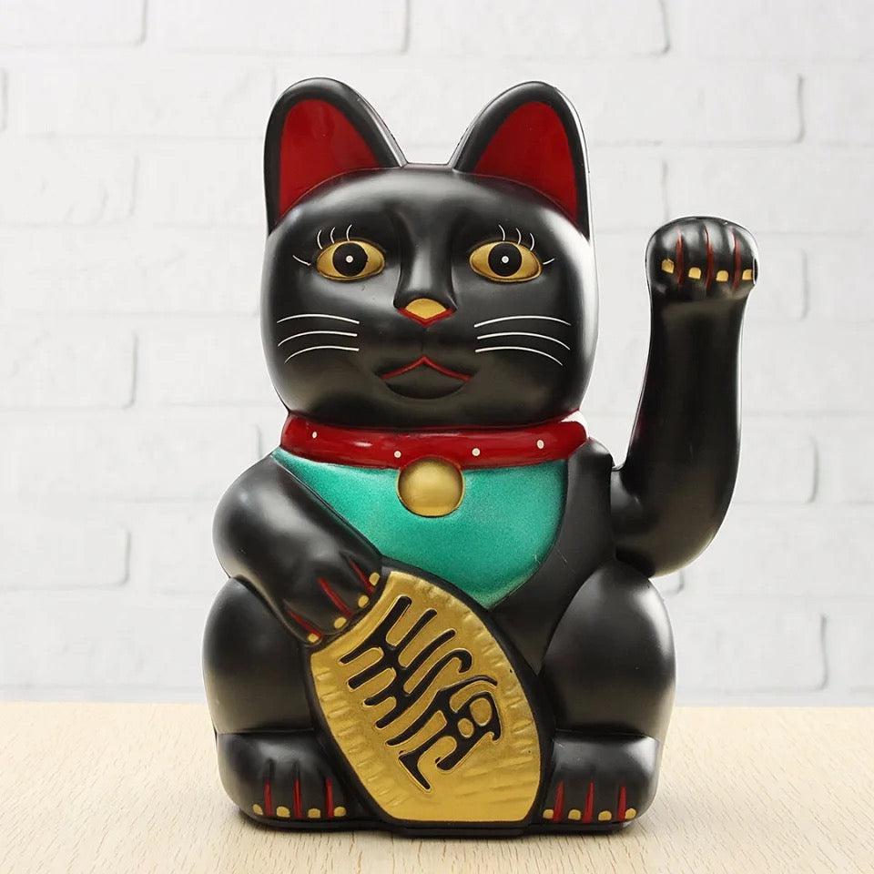 Klassieke zwarte gelukskat