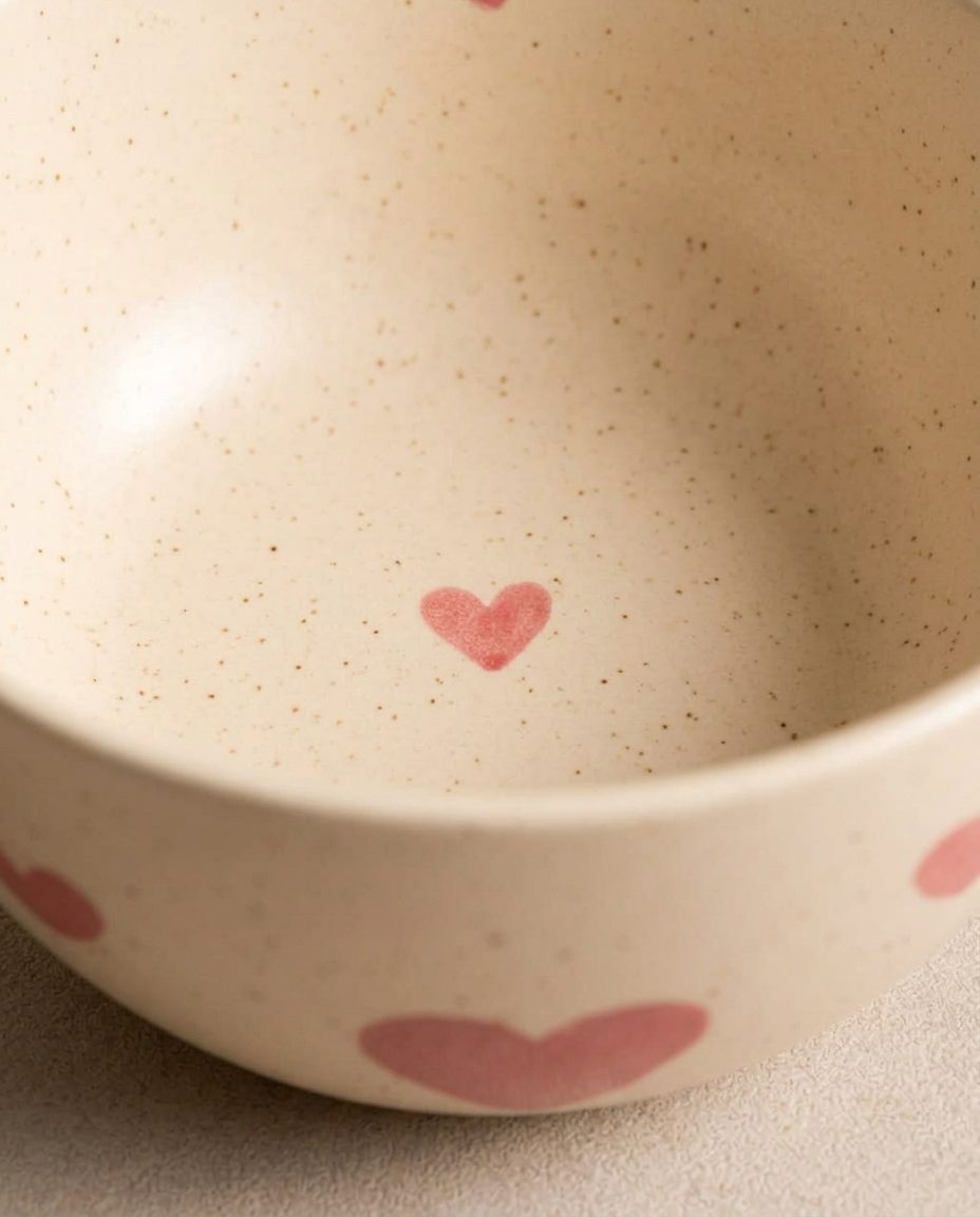 Cozy Hearts Stoneware Bowl 16