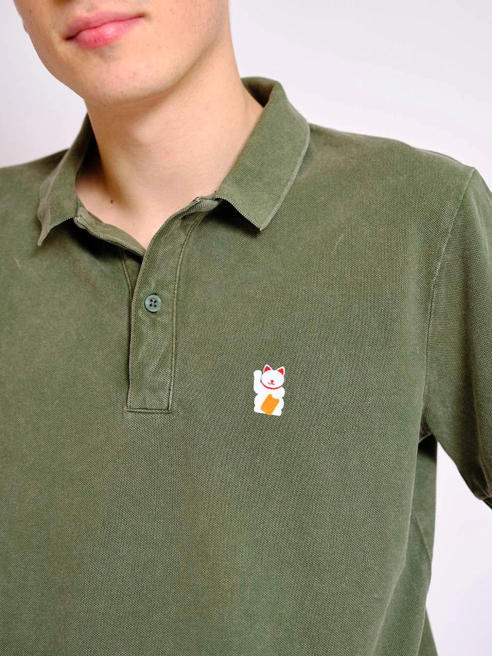 Polo Lucky Cat - Caqui