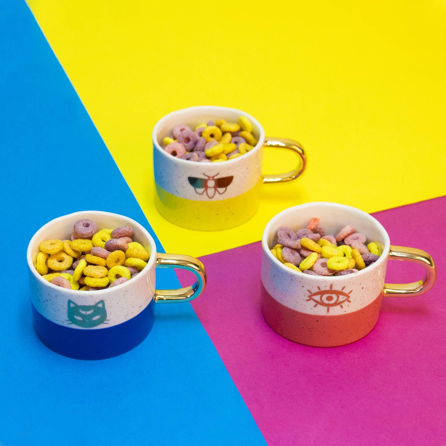 Mug Papillon de Nuit Irrégulier Peint à la Main Helio Ferretti Vue 3