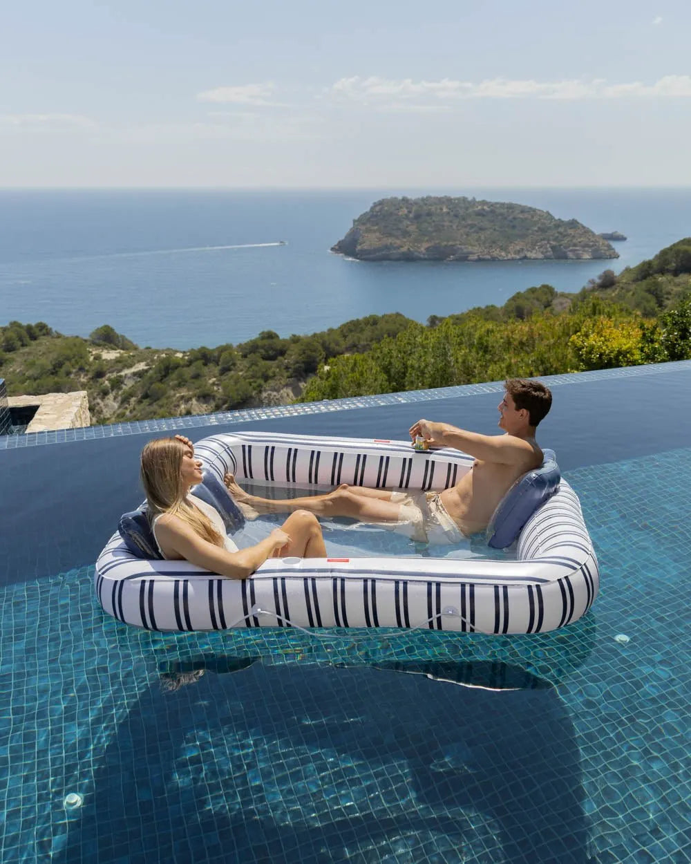 Blue lounger float - MALTA