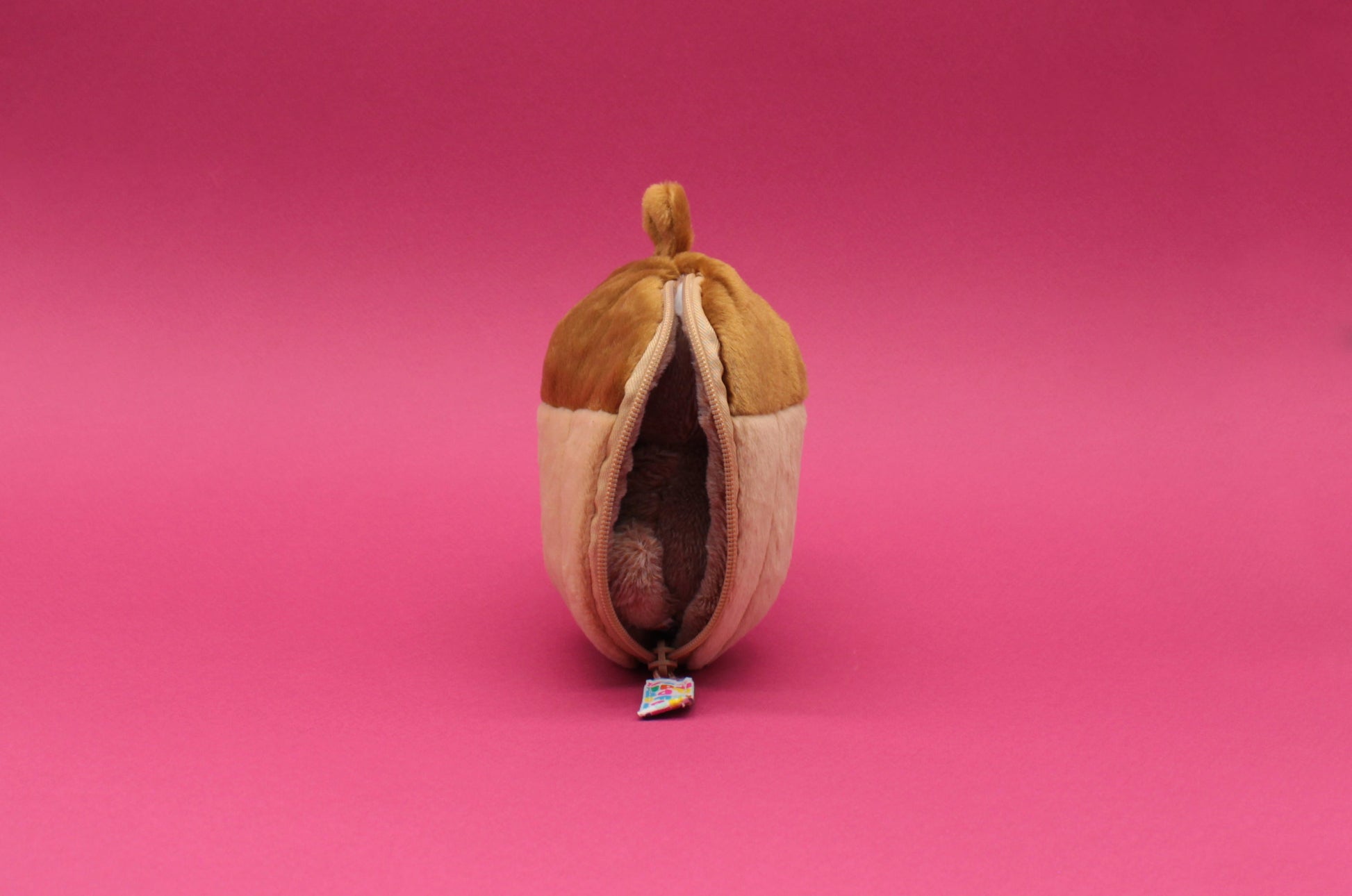 Peluche réversible Noiset l'écureuil/gland – Flipetz – vue 10