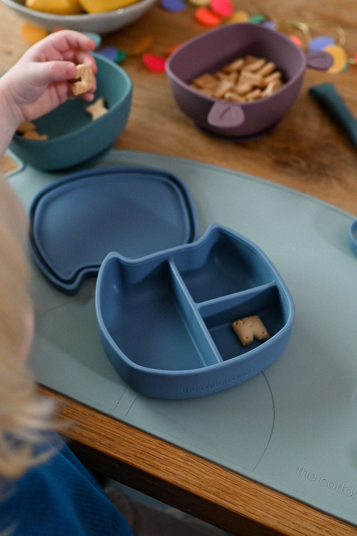 Bol d'Apprentissage Lili l'Ours Silicone Bleu Indigo