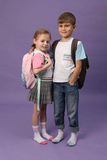 Schoolchild pink T-shirts