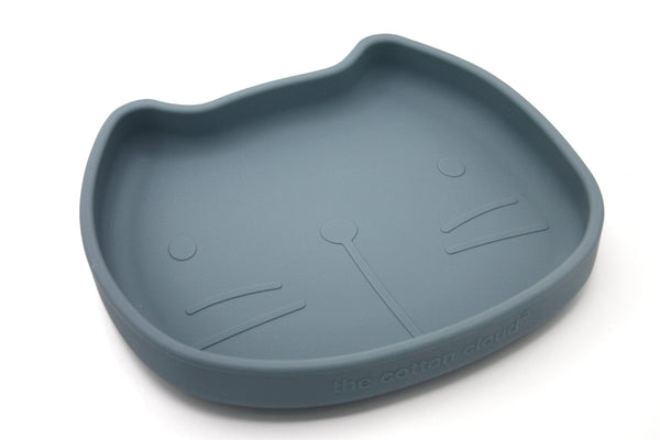 Kinderteller mit Saugfuß aus Silikon Pippa Smokey Blue