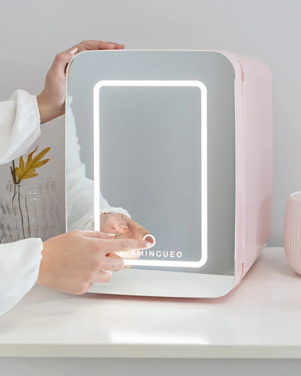 Nevera Cosméticos con espejo 10L - GRIMMY