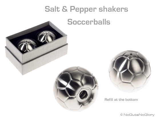 Salz- und Pfefferstreuer Fußball