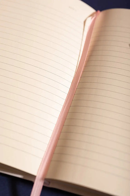 Dogue - Hardcover notebook A5