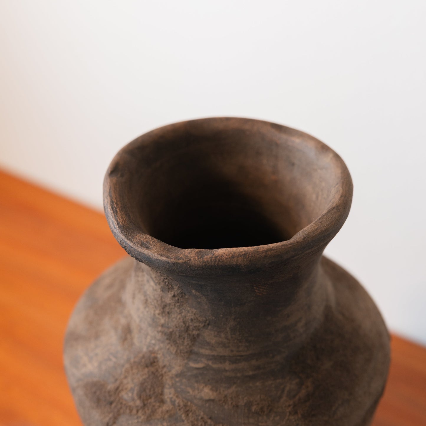 Vase décoratif Tangier en céramique – Oito.Atelier – vue 5
