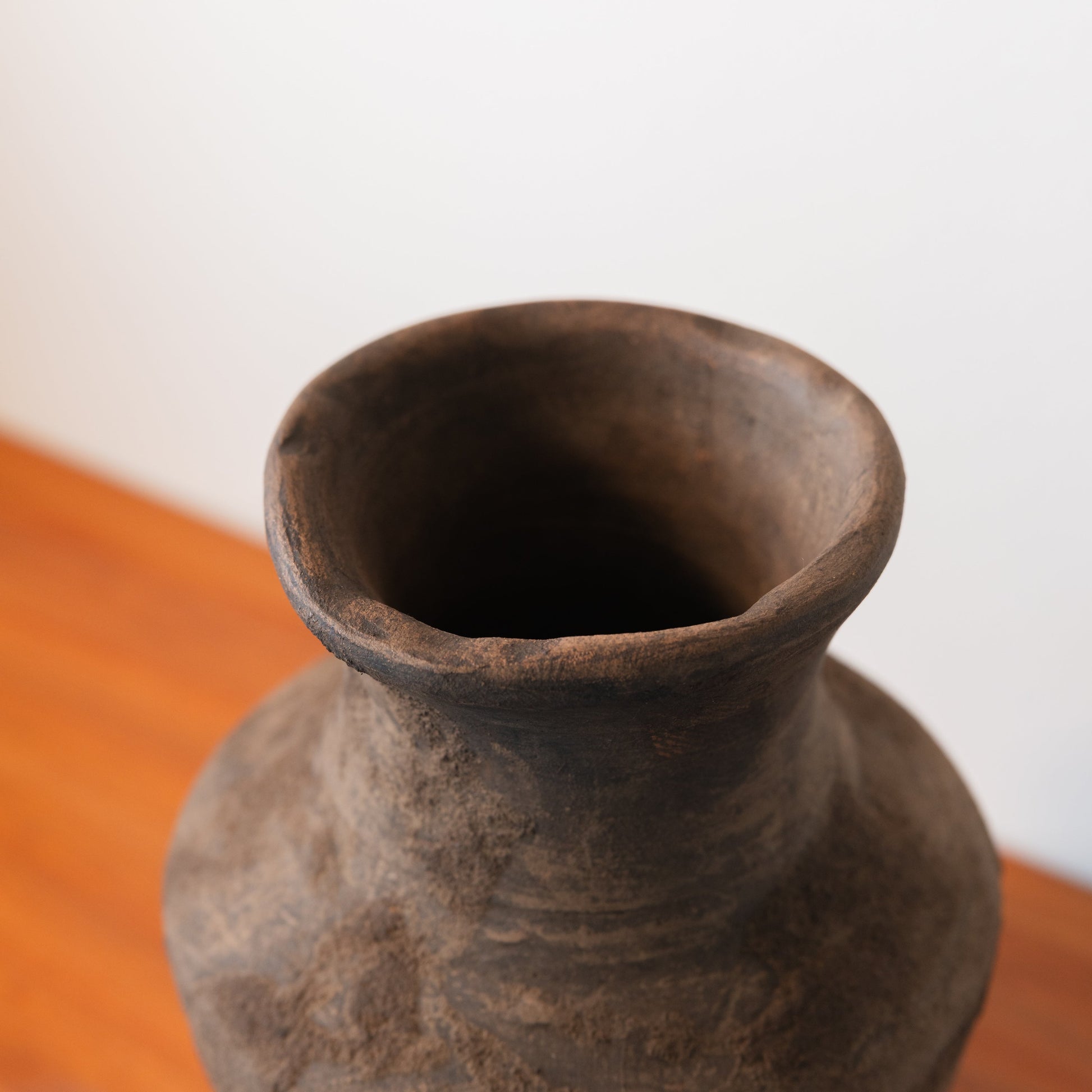 Vase décoratif Tangier en céramique – Oito.Atelier – vue 5