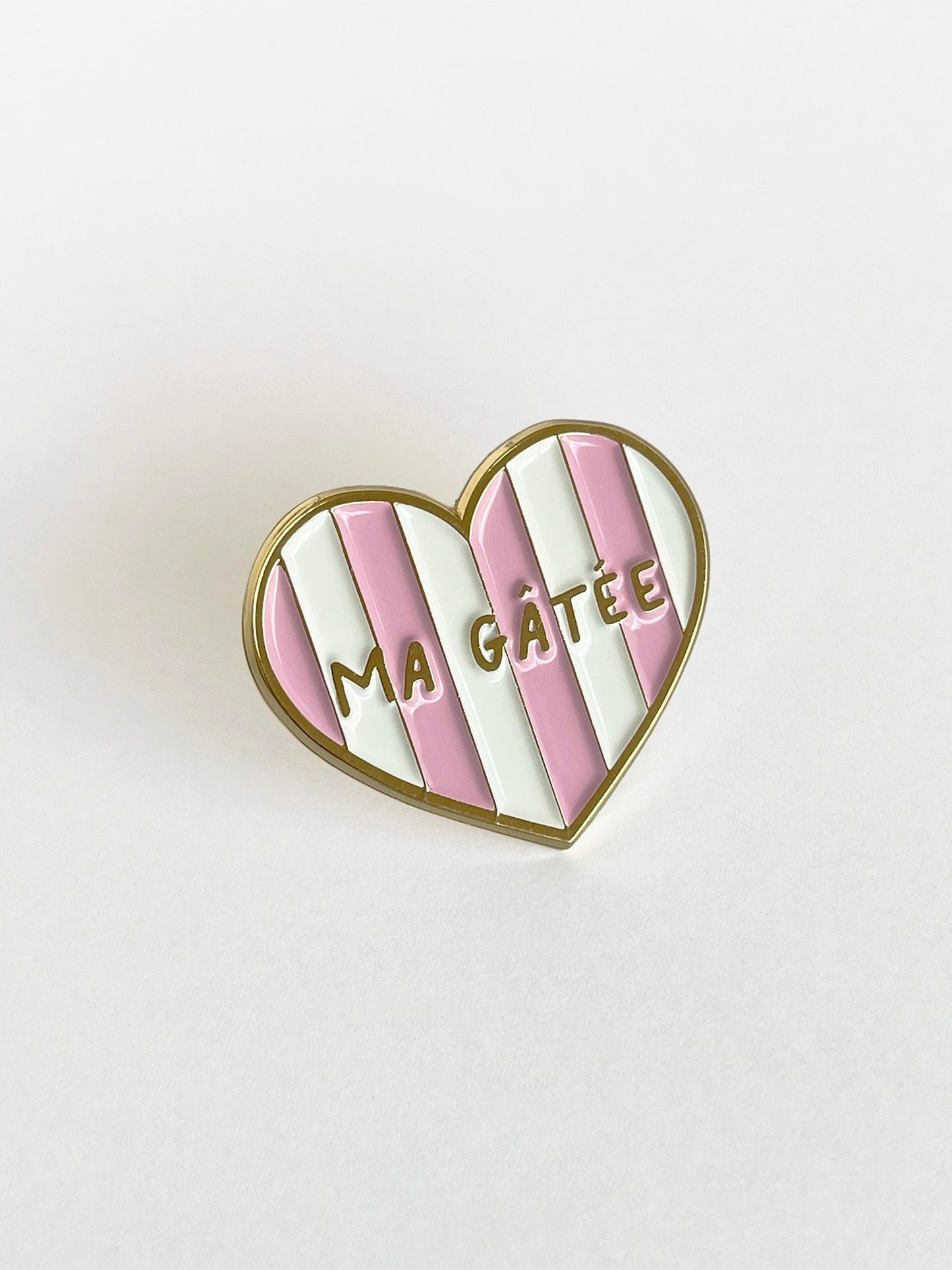 Pin's émaillé - CAPUCINE