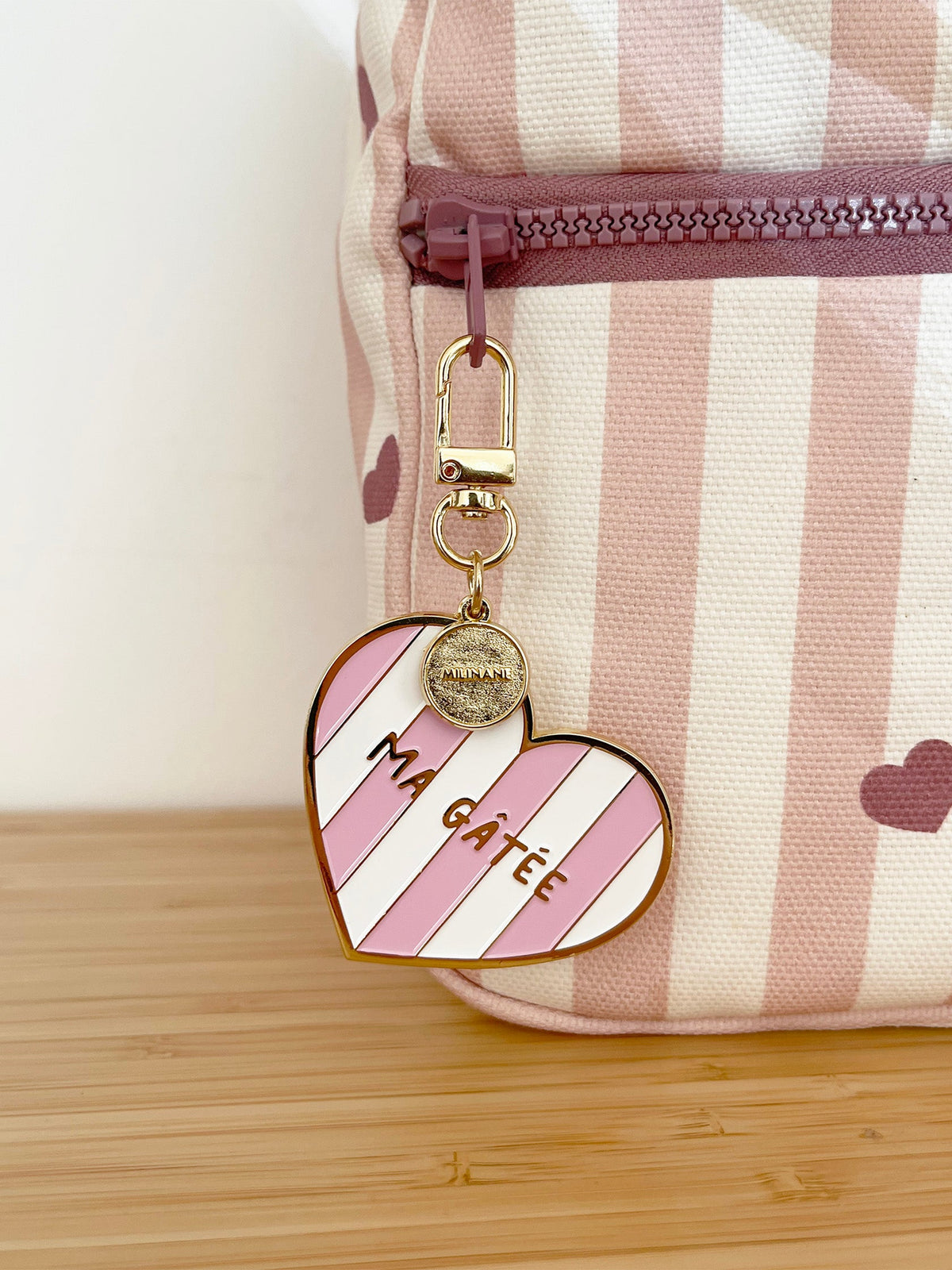 Porte-clés charm émaillé - ZOÉ