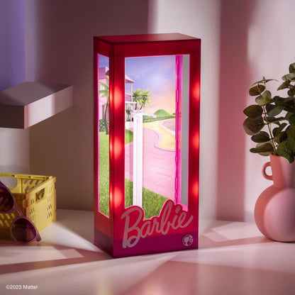 Caja de presentación de Barbie con lámpara