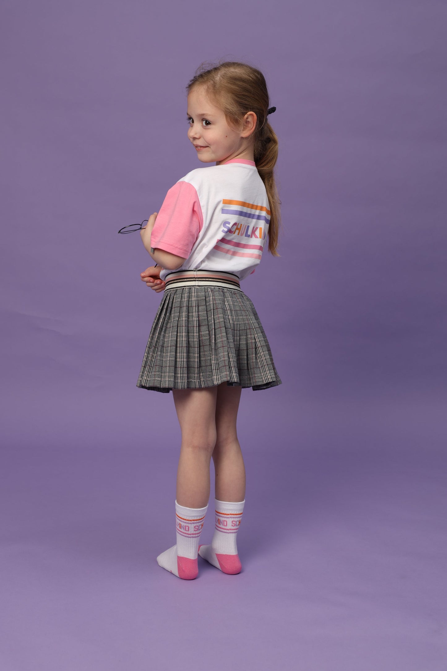 Schoolchild pink T-shirts