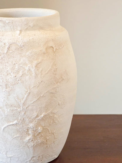 Vase décoratif Segovia en céramique – Oito.Atelier – vue 4