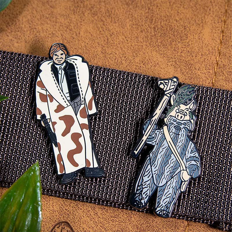 Pin's Star Wars Set 1.38 – Han Solo (in Trench Coat) and Teebo