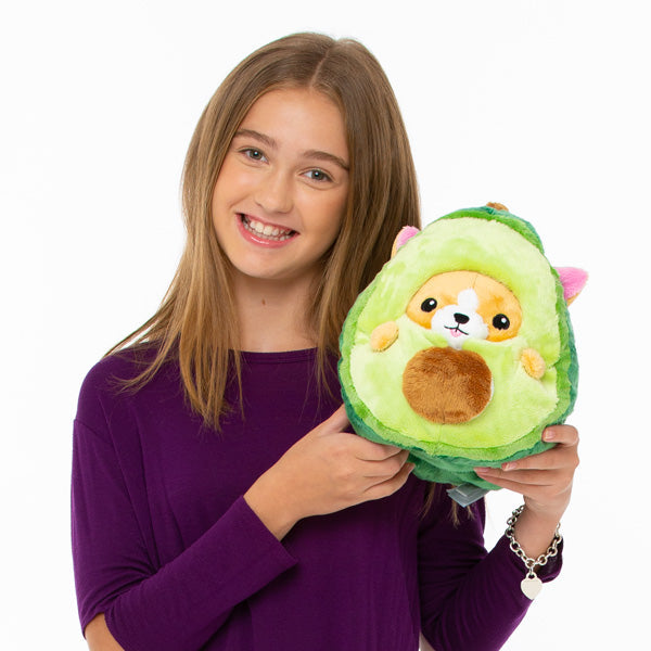 Peluche Undercover Squishable – Corgi en Avocat