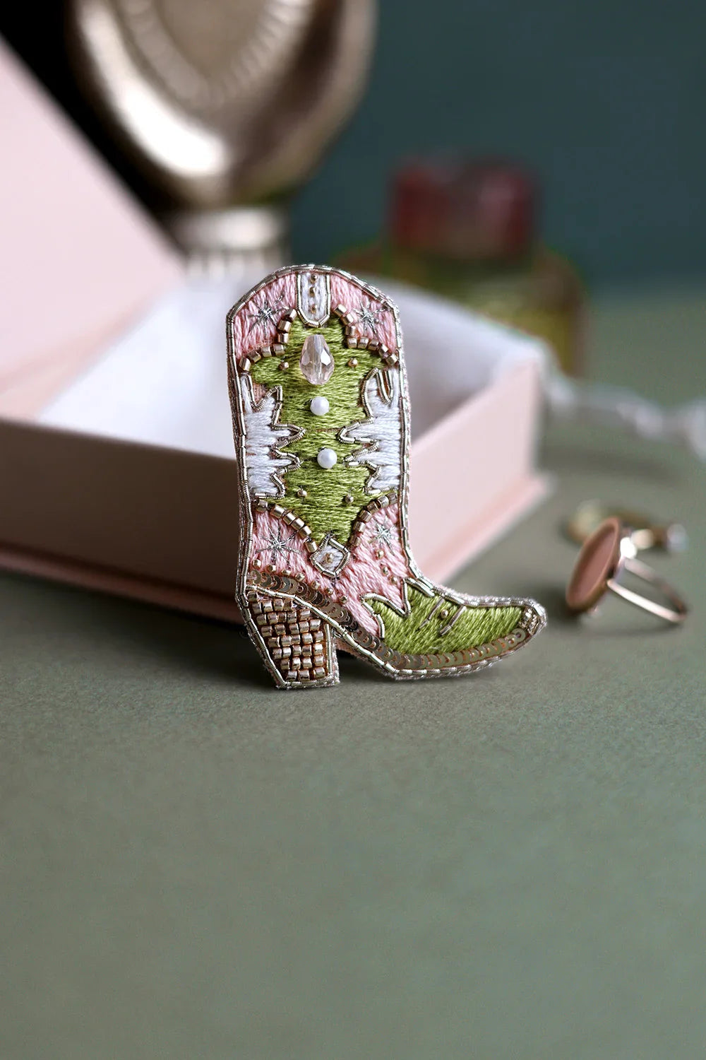 Santiag - Brooch