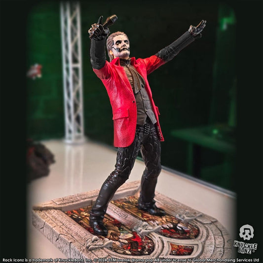 Estatuilla Papa Emeritus IV (Chaqueta roja) - Rock Iconz - PRE-ORDEN* 