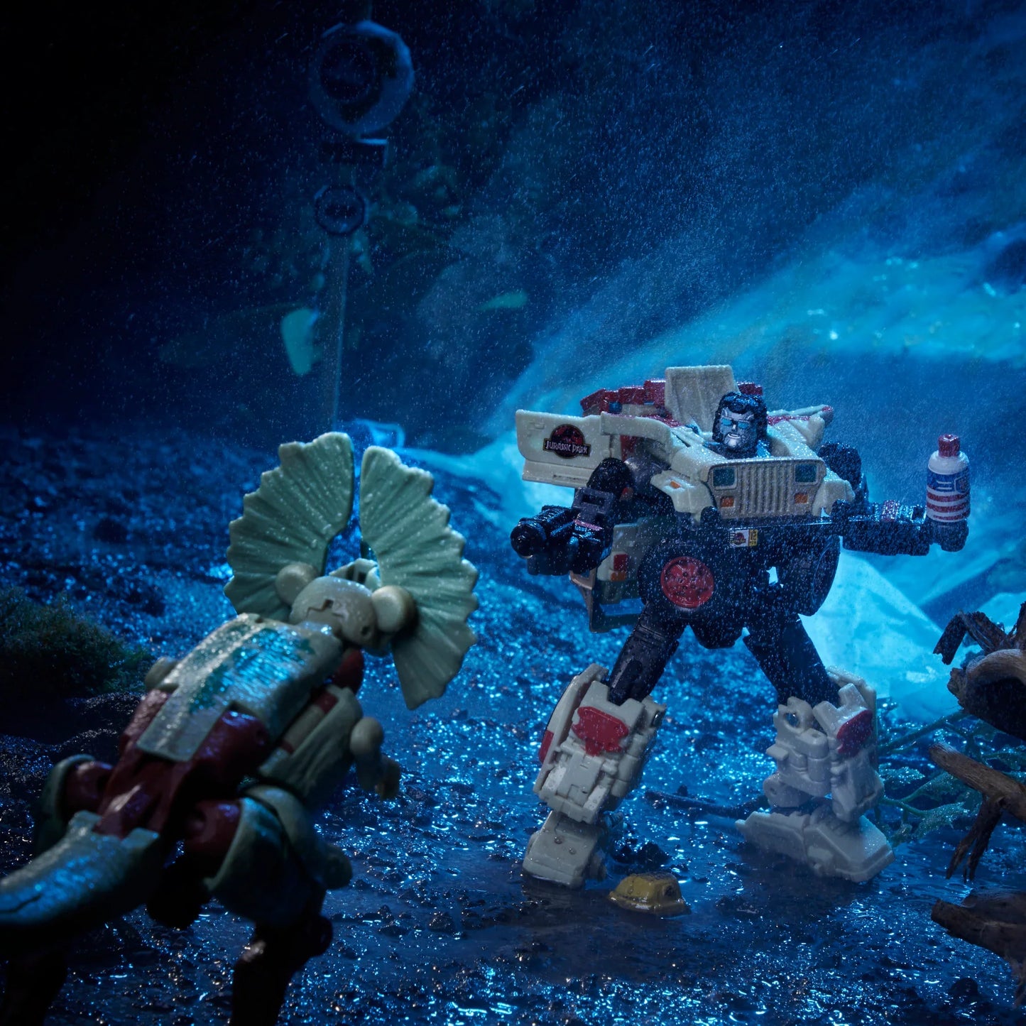 Transformers x Jurassic Park - Dilophocon & Autobot JP12