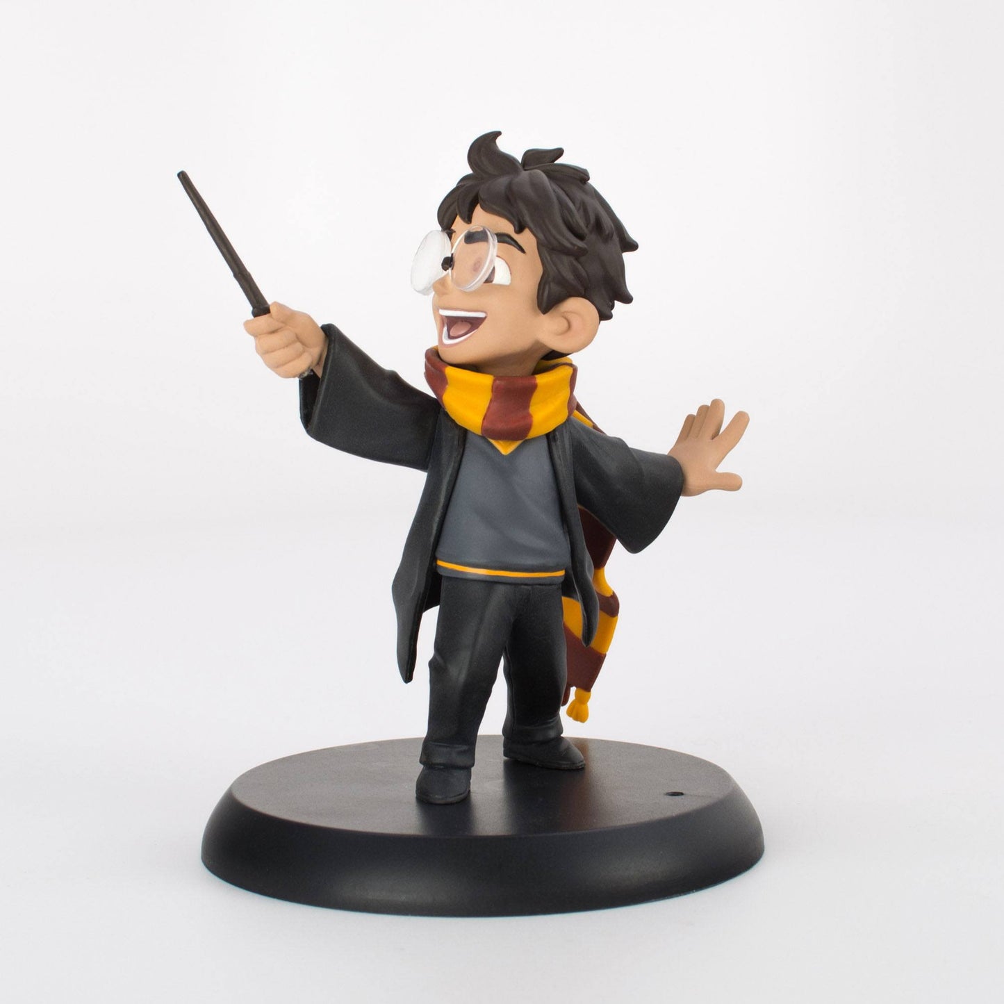 El primer hechizo de Harry Q-Fig