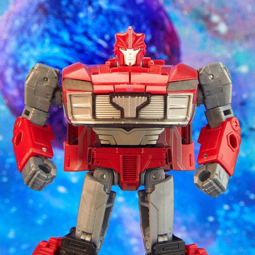 Knock-Out - Transformers: Legado 
